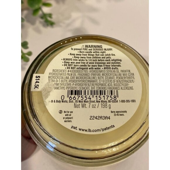 Bath & Body Works “Strawberry Pound Cake” Concentrated Room Spray & Candle - Picture 7 of 7